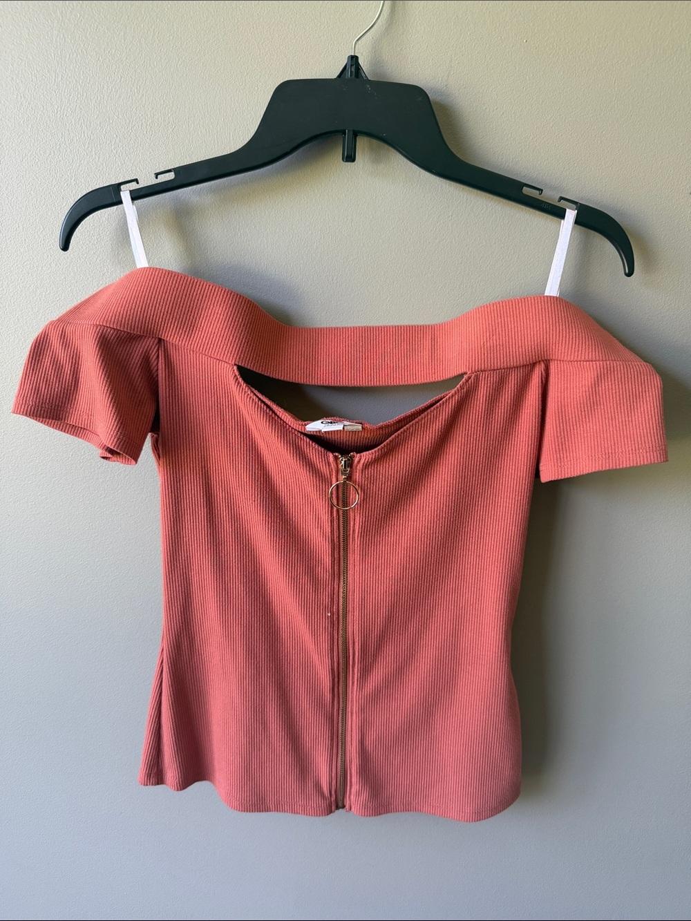 GBG Off-The-Shoulder Zip Front Ribbed Top - Rust